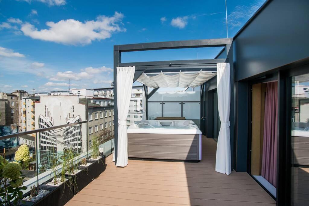 شقة Luksusowy Penthouse Z Jacuzzi I Widokiem Na Morze غدينيا المظهر الخارجي الصورة