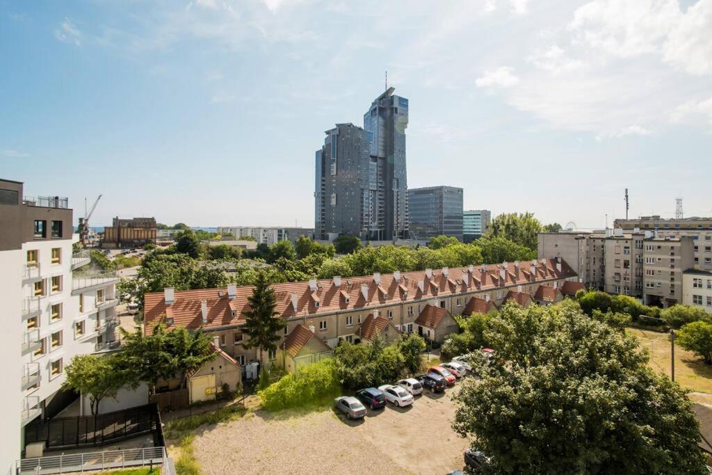 شقة Luksusowy Penthouse Z Jacuzzi I Widokiem Na Morze غدينيا المظهر الخارجي الصورة